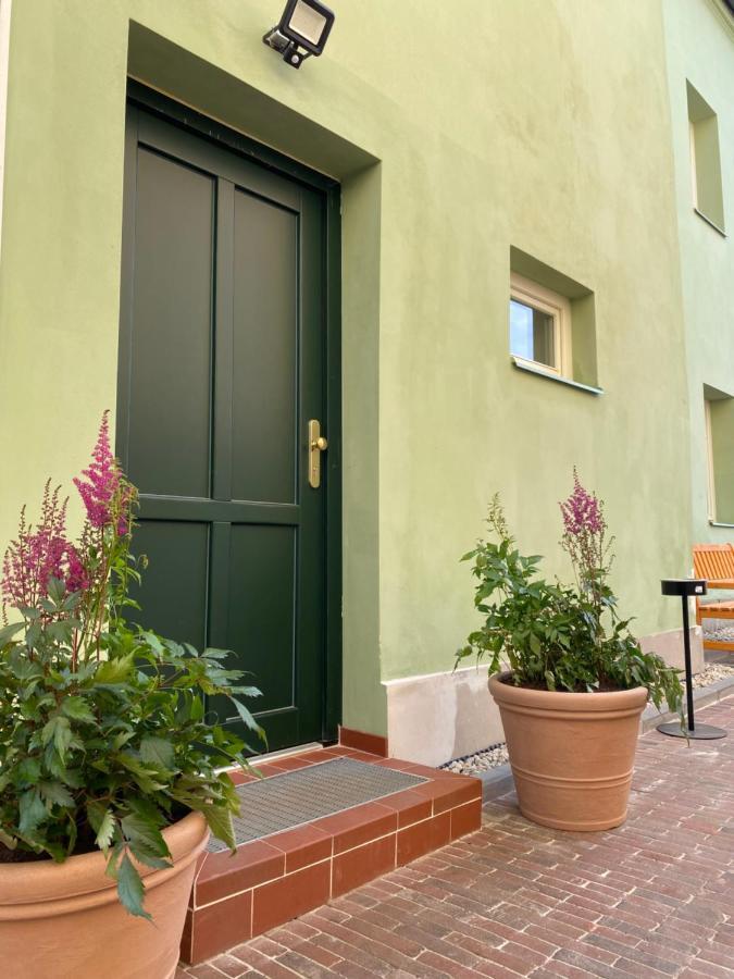 Apartmany Tachov - Couple Tachov (Plzen) Exterior foto