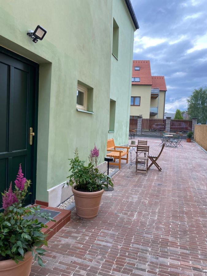 Apartmany Tachov - Couple Tachov (Plzen) Exterior foto
